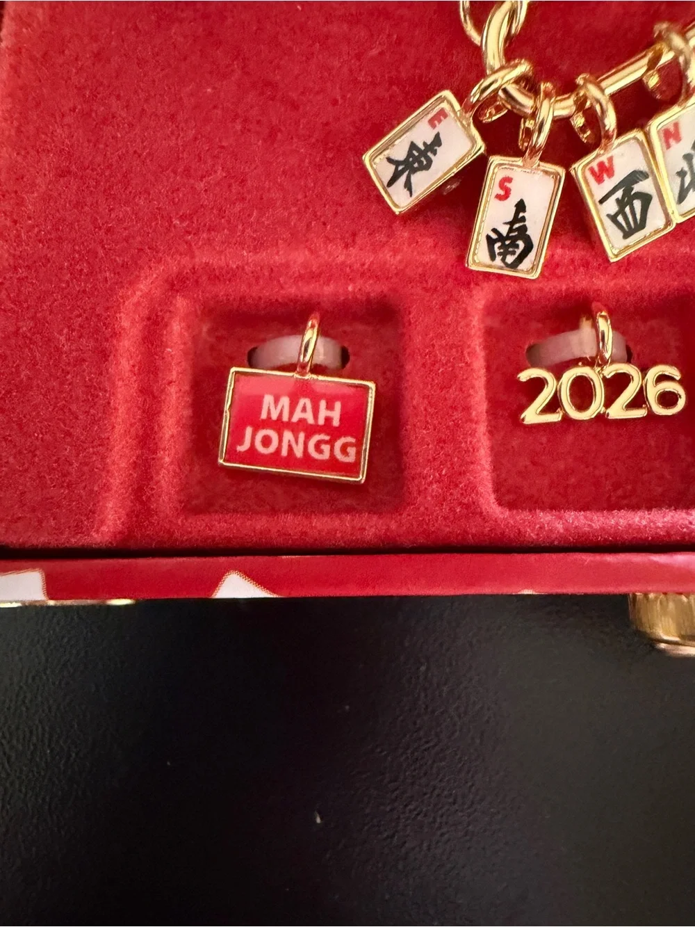 New Charmbar MahJongg Gold Tone 7 Charm Necklace Bar Link Customized Gift Box